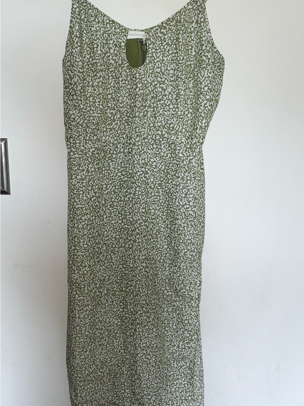 Abercrombie & Fitch Olive Green and White Printed Sleeveless Midi Dress